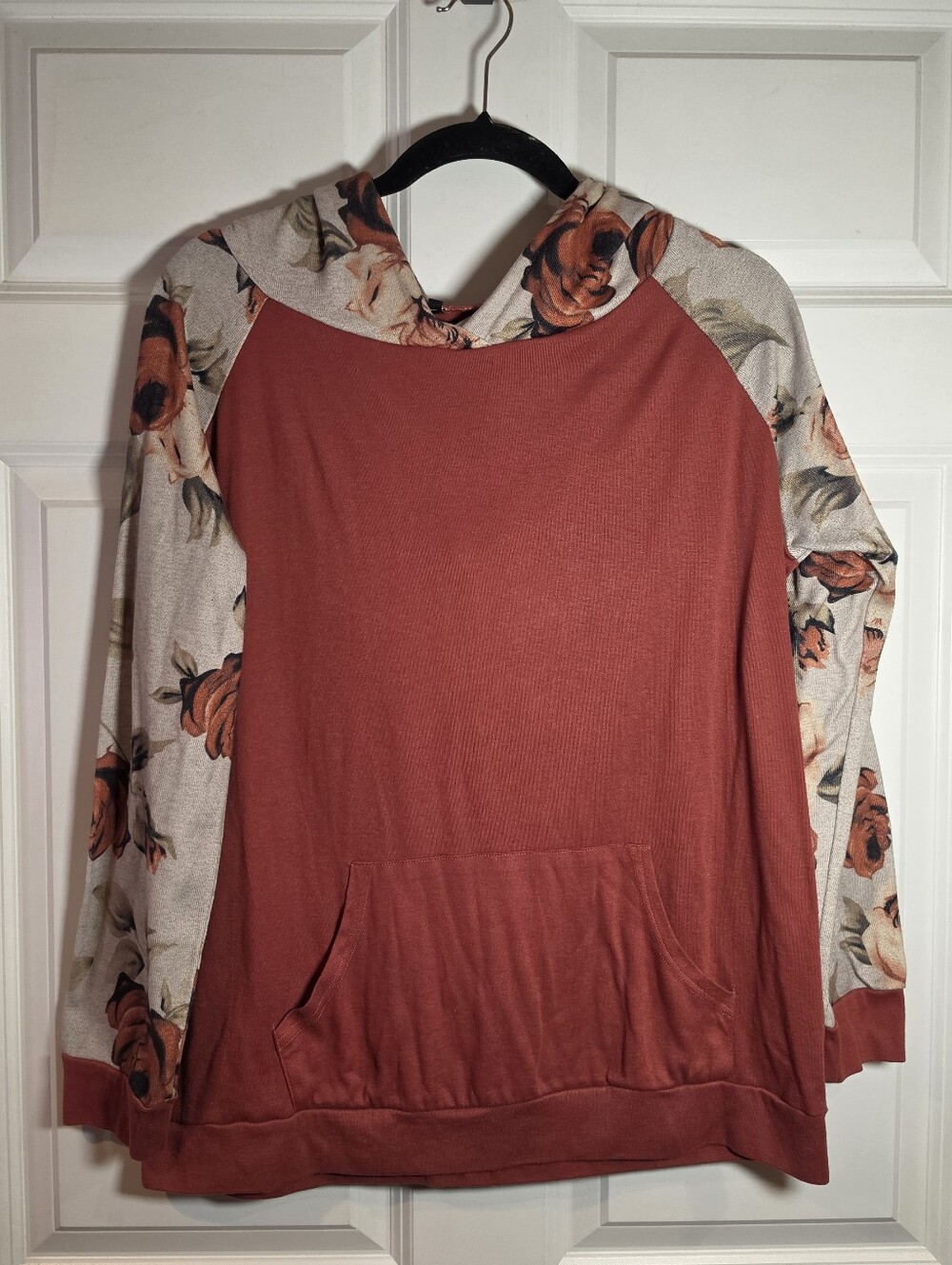 Rust Floral-Sleeve Lightweight Hoodie Sweatshirt- Women L